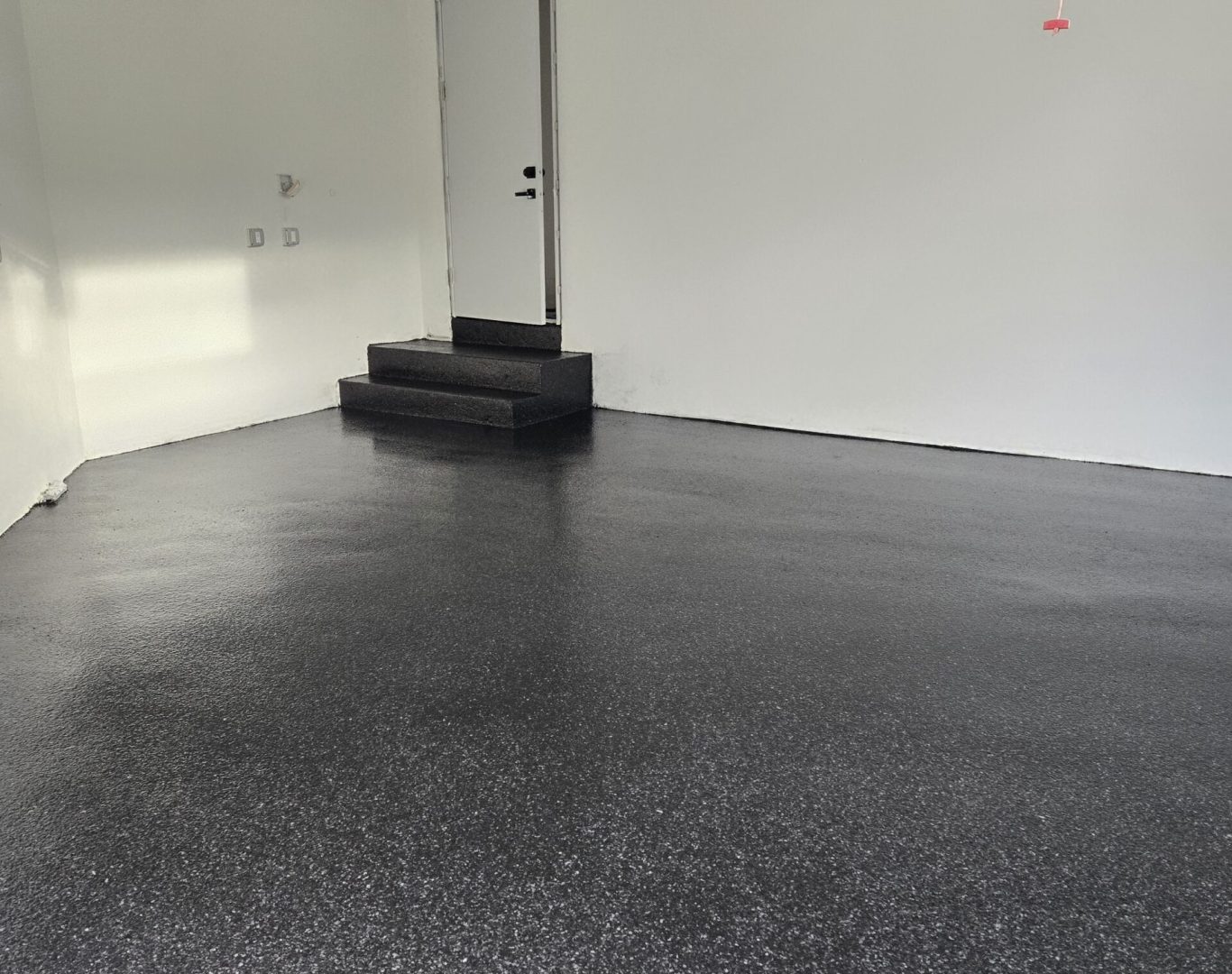 Seamless garage floor coating Carbon Concrete Coatings